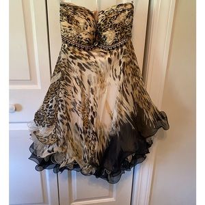 TERANI  Beautiful Dress!